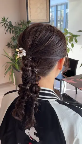 ミディアム ヘアアレンジ arika もえのヘアスタイル
