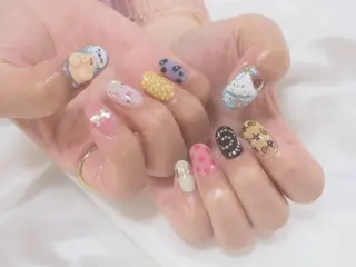 ショート 中道 彩花のネイルデザイン