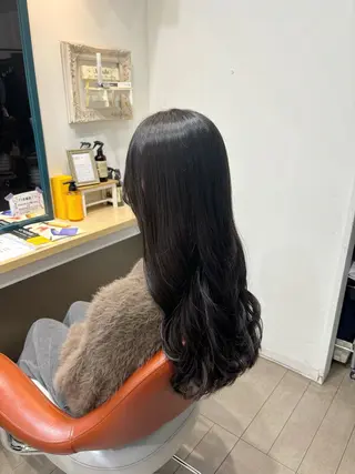 ロング 飯岡 セナのヘアスタイル