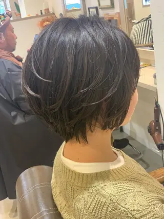 ショート ショート／透明感 カラー加治竜汰💡のヘアスタイル