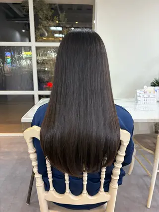 ロング 高橋 真歩のヘアスタイル