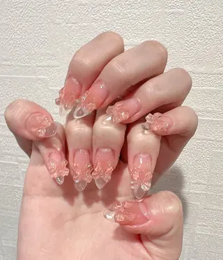 ネイル Ayumi Ginzaのネイルデザイン
