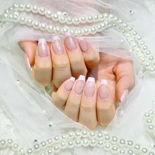 ネイル WISTERIA ainaのネイルデザイン