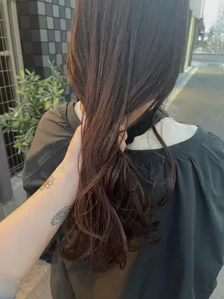 ロング カラー やまさきえりこ ニュアンスパーマのヘアスタイル