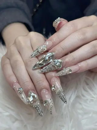 ネイル ANH ゴテゴテネイルのネイルデザイン