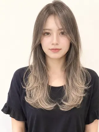 ロング MYRTLE TSUNODAのヘアスタイル