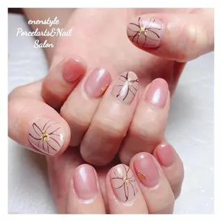ミディアム ネイル 🐾enen style 🐾のネイルデザイン