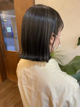 ミディアム しもかわ かほのヘアスタイル