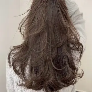 ロング ✨暖色カラー🍒にこ 🍒赤髪/レイヤー✨のヘアスタイル