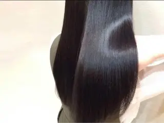カラー CHARMER店長 ✂︎大塚大登のヘアスタイル