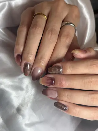 ネイル LAVISH 大和店 🤱子連れ大歓迎のネイルデザイン