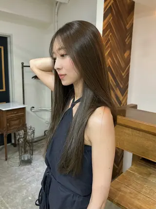 ロング NAGISA髪質改善 &透明感カラー🪞のヘアスタイル