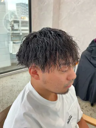 ショート パーマ メンズ 近藤 叶大のヘアスタイル
