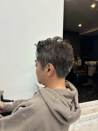 ショート パーマ メンズ 八巻媛香/ ﾚﾃﾞｨｰｽｶｯﾄのヘアスタイル
