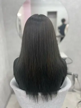 ロング ぴんく髪の美容師🎀 🖤ゆうなのヘアスタイル