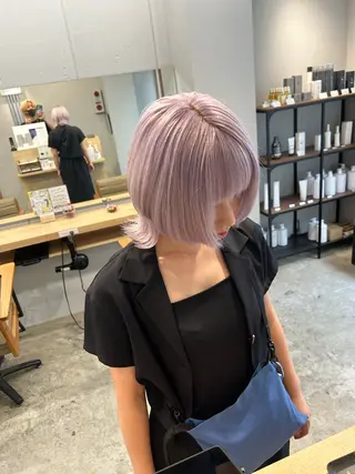 ショート SAEKI【ior 】北千住店ブリーチのヘアスタイル