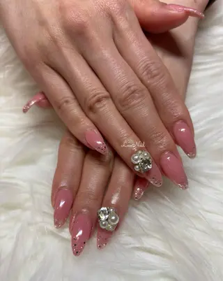 ネイル Lea Nailのネイルデザイン