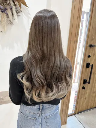 ロング silhouette シルエットのヘアスタイル