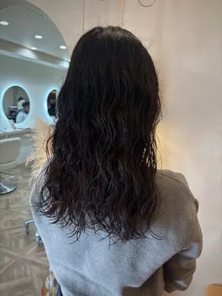 ミディアム パーマ シンバヒナノ/パーマ レイヤー/髪質改善のヘアスタイル