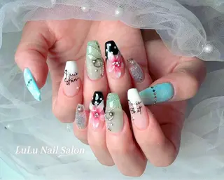 ネイル LU LU NailSalonのネイルデザイン