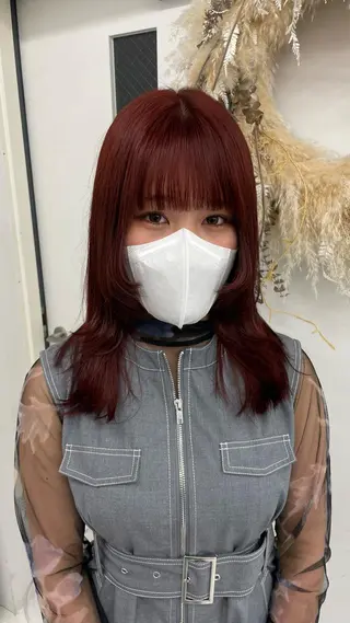 ミディアム カラー りゆ (ハイトーンカラー)のヘアスタイル