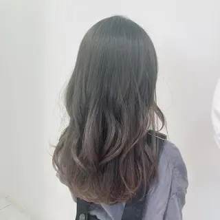 ロング 神田 菜々子のヘアスタイル