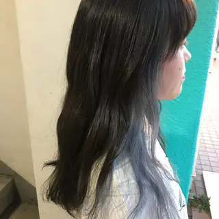 ロング 平山 愛理のヘアスタイル