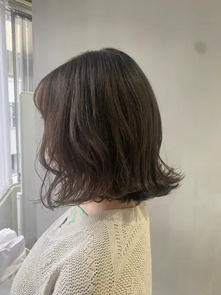 ミディアム カラー パーマ ヘアアレンジ 🫧赤み消し＊艶髪 nanami🫧のヘアスタイル