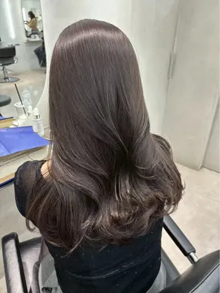 セミロング 髪質改善ストレート 🫧seiyaのヘアスタイル