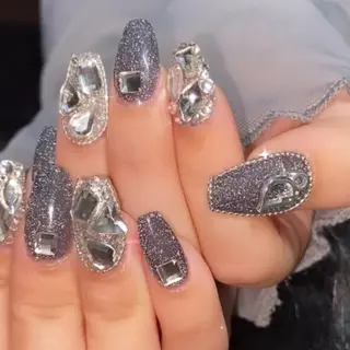ネイル SALON ELVI.のネイルデザイン