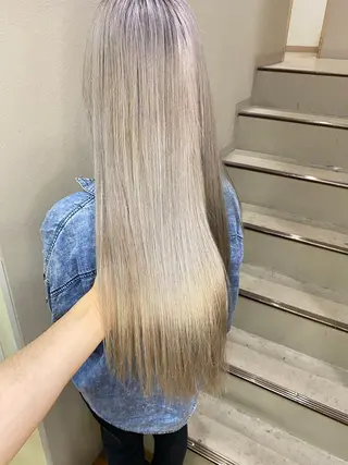 ロング カラー 東條 克義のヘアスタイル