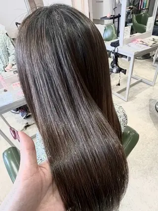 ロング はせがわ りえのヘアスタイル