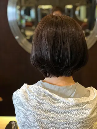 ショート カラー 艶髪/フリーランス 木山ゆかりのヘアスタイル