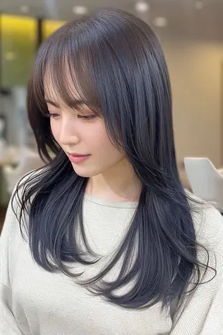 ロング 細川 明子のヘアスタイル