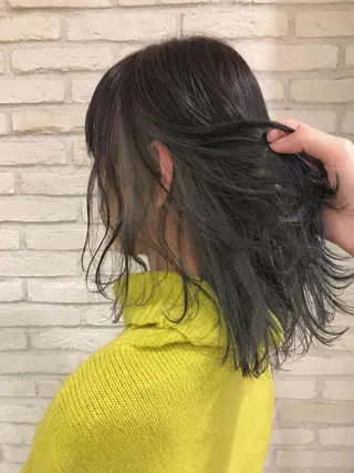 ミディアム カラー 大平 美沙のヘアスタイル