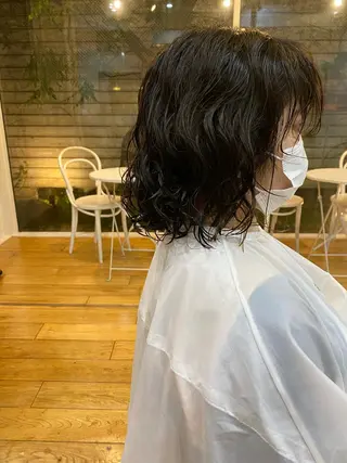 ミディアム パーマ ショート& パーマ　坂本のヘアスタイル