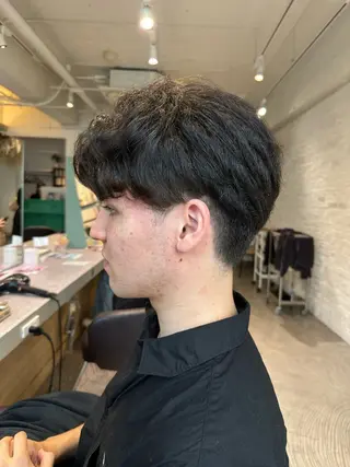 ミディアム メンズ✂️/髪質改善 ハイトーン/網野制流のヘアスタイル