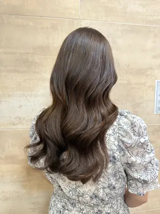 セミロング 予約停止 予約不可のヘアスタイル