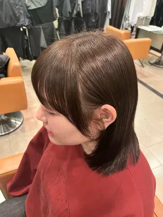 ミディアム カラー 長谷川 柚乃のヘアスタイル