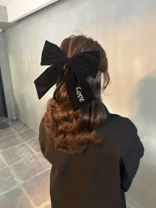 ヘアアレンジ 佐伯 桃のヘアスタイル