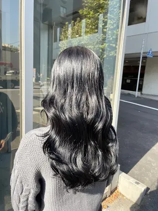 カラー 🪞THEATER 表参道店🩰のヘアスタイル