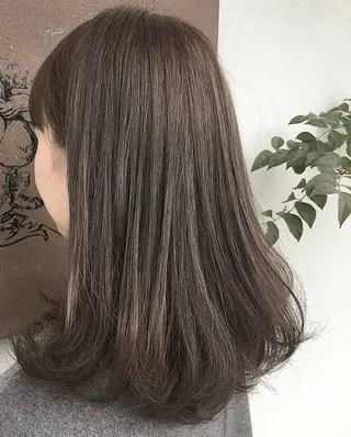 セミロング カラー KAYO カラー得意です^^のヘアスタイル