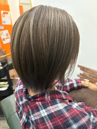 ミディアム Tissé chiemiのヘアスタイル