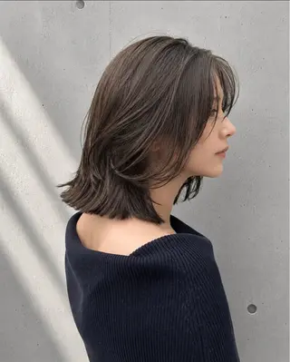 ミディアム カラー パーマ ☘️透明感カラー☘️ レイヤー/コウスケのヘアスタイル