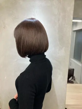 ショート カラー ブリーチ&似合せボブ 田中寛十のヘアスタイル