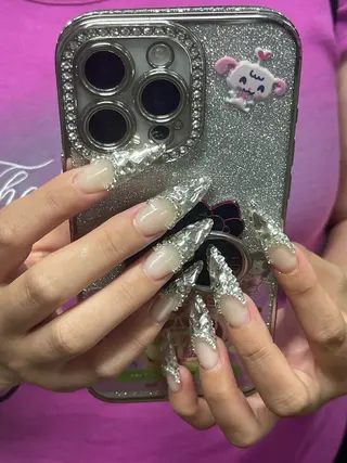 ネイル NiJi Nailsのネイルデザイン