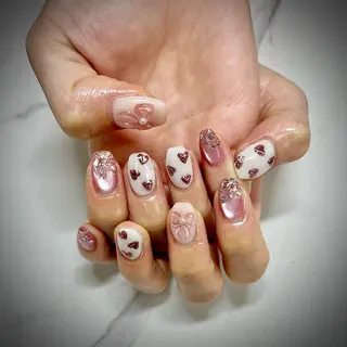 ネイル MAXKELLY YUASAのネイルデザイン