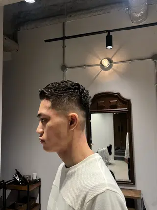 ショート パーマ メンズ 渡邉 真也のヘアスタイル