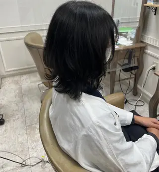 セミロング 中村 由布紀のヘアスタイル