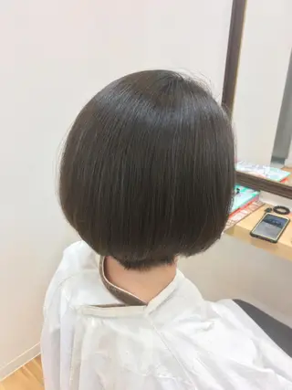 カラー 神田 菜々子のヘアスタイル